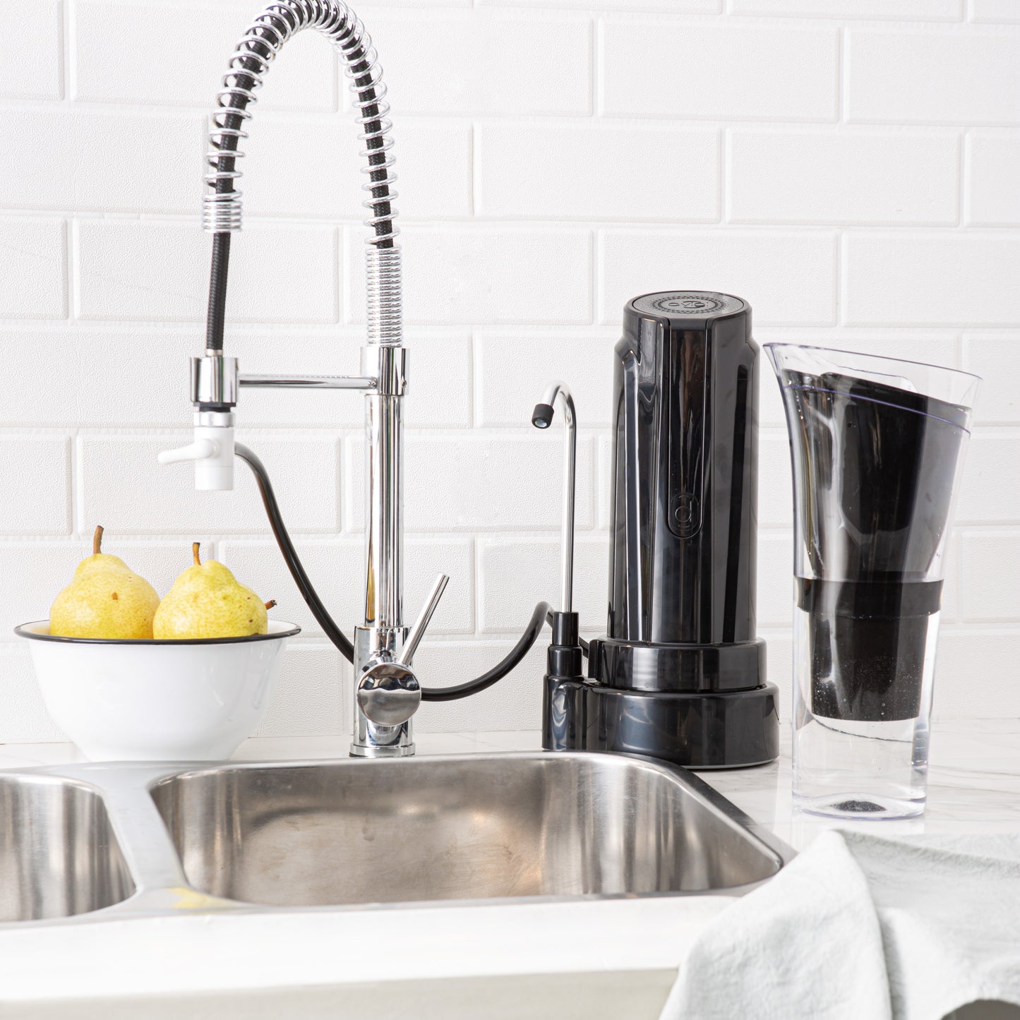 Filtro Purificador de Agua Aqua CloroZero Sobre Mesa Elimina Cloro y Metales Pesados - 9 cuotas sin interés