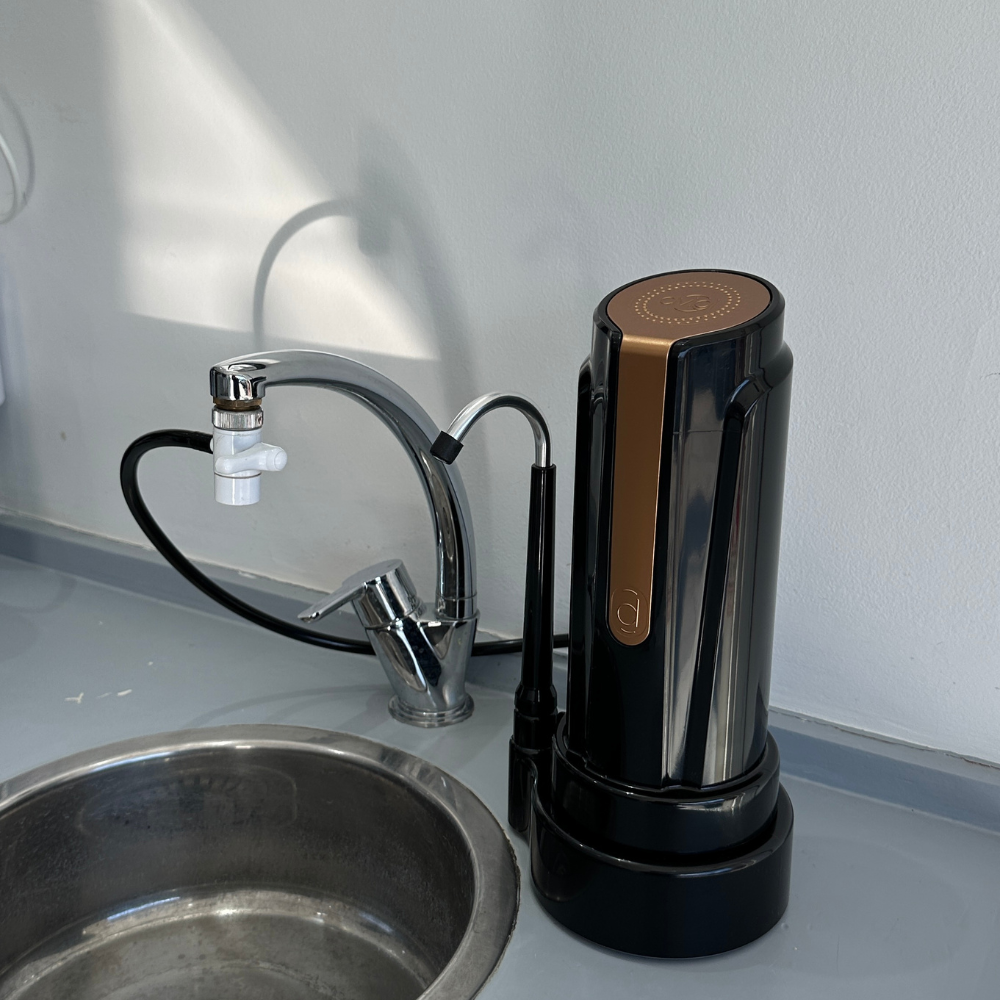 Dvigi Arsenic Safe As Plus Purificador Sobre Mesa