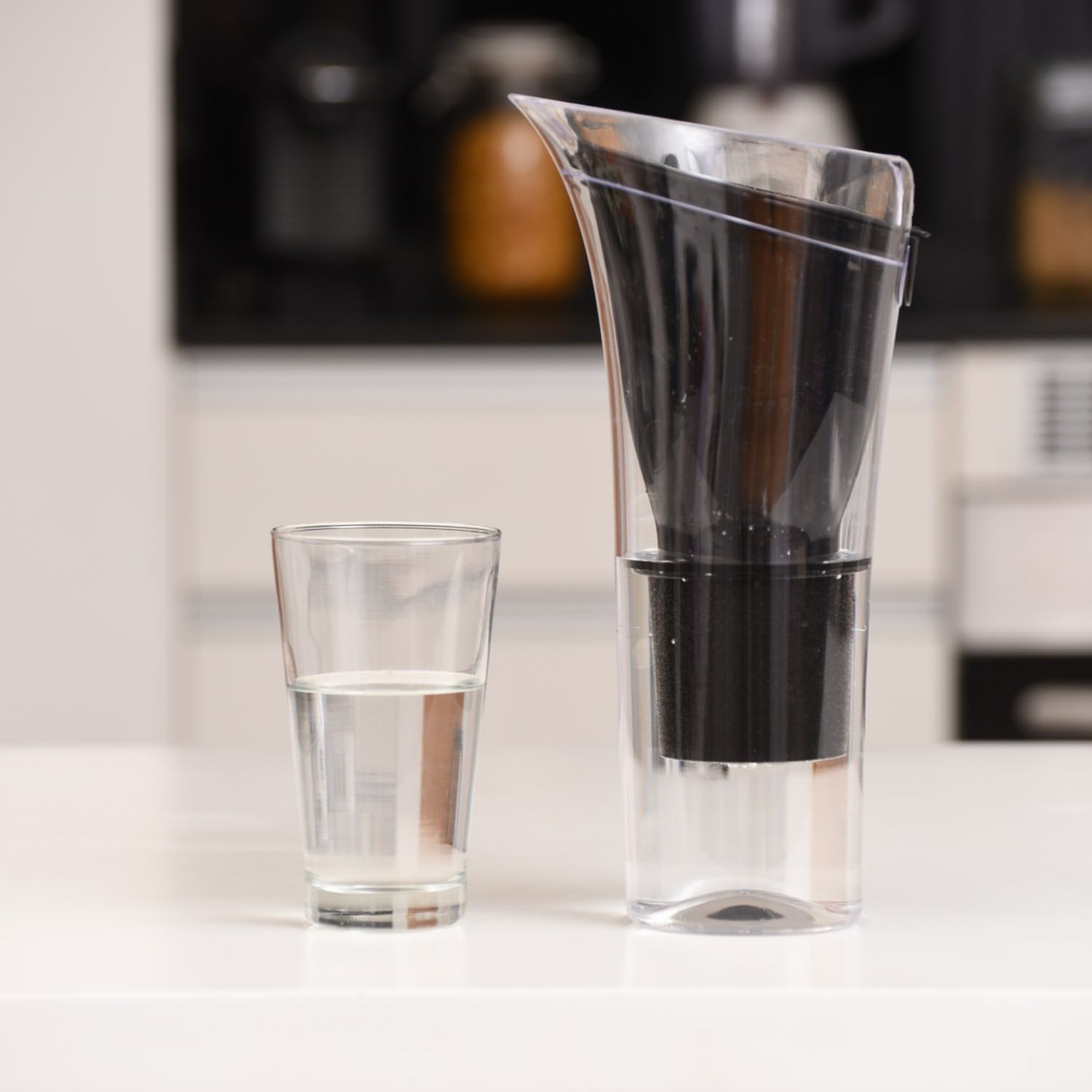 Jarra Sense DVIGI Black con 5 Filtros de Agua