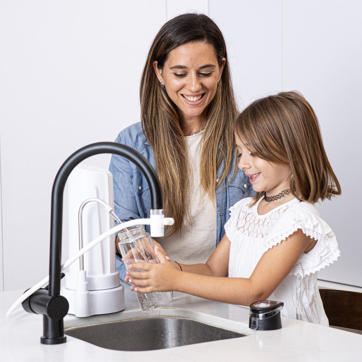 Filtro Purificador de Agua Aqua CloroZero Sobre Mesa Elimina Cloro y Metales Pesados - 9 cuotas sin interés